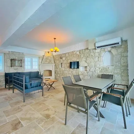 Gk House Villa Alacati